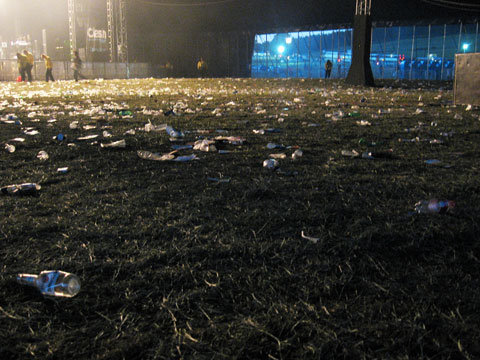 Garbage after music performance