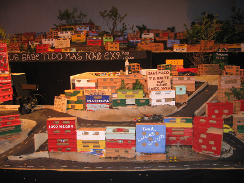 Morrinho Project favela set-up