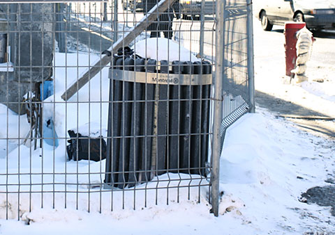 Garbage Can on Rue Ontario E, Corner Rue Saint-Hubert