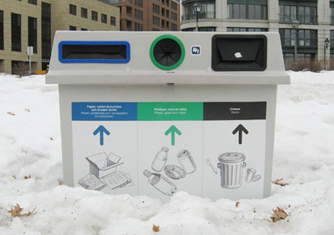 Recycle Garbage Can on Rue de la Commune, Corner Rue Mc Gill